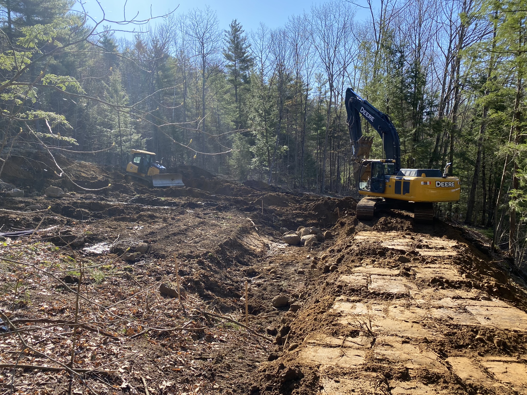 retention pond retention pond